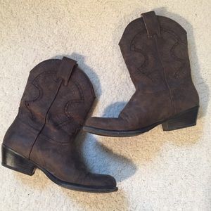 Studio Paolo Cowboy Boots Size 7.5